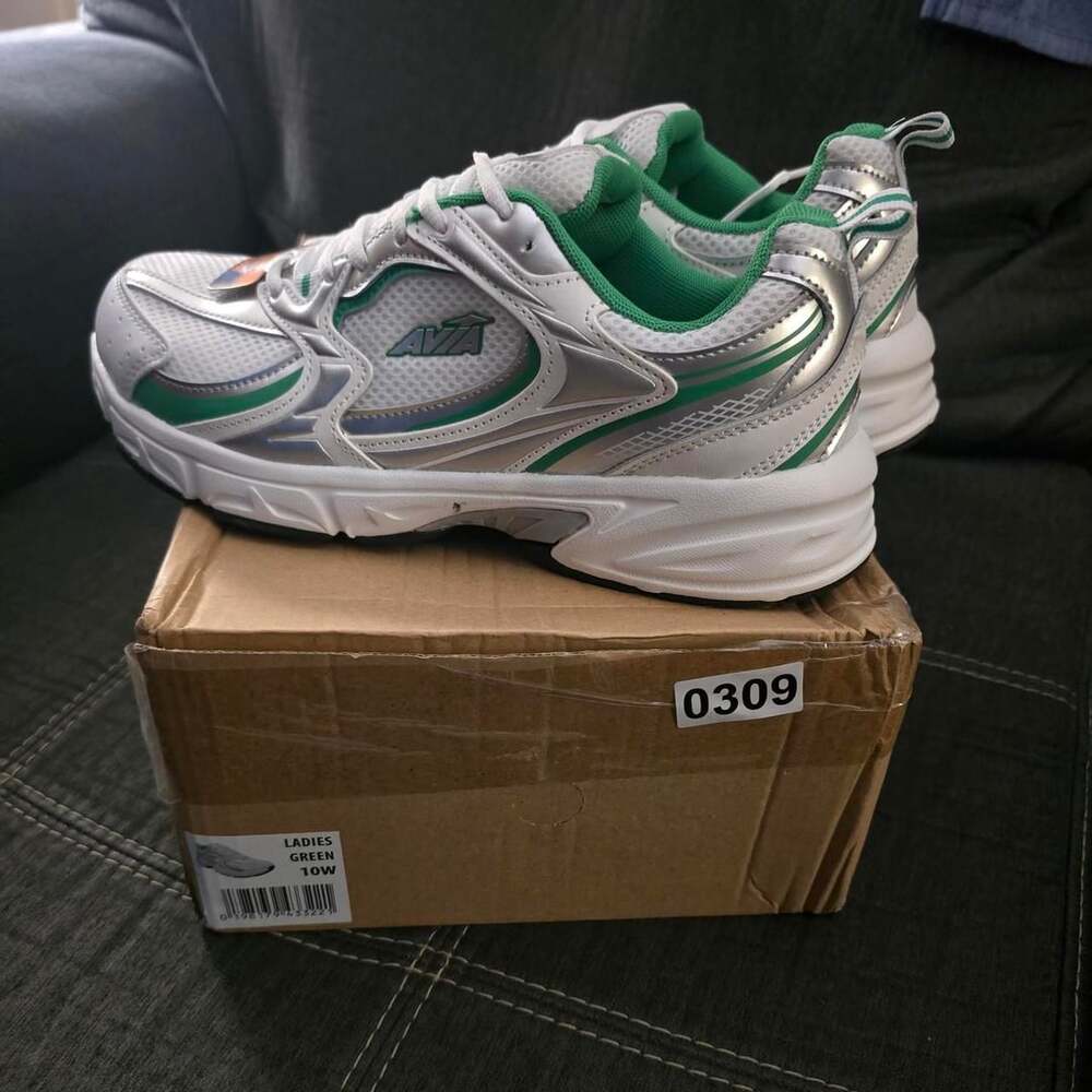 Avia 5000 Athletic Sneakers Size 10W White Green